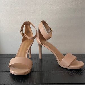 Nine West Nude Ankle Strap 3.25 in Heels Size 7.5